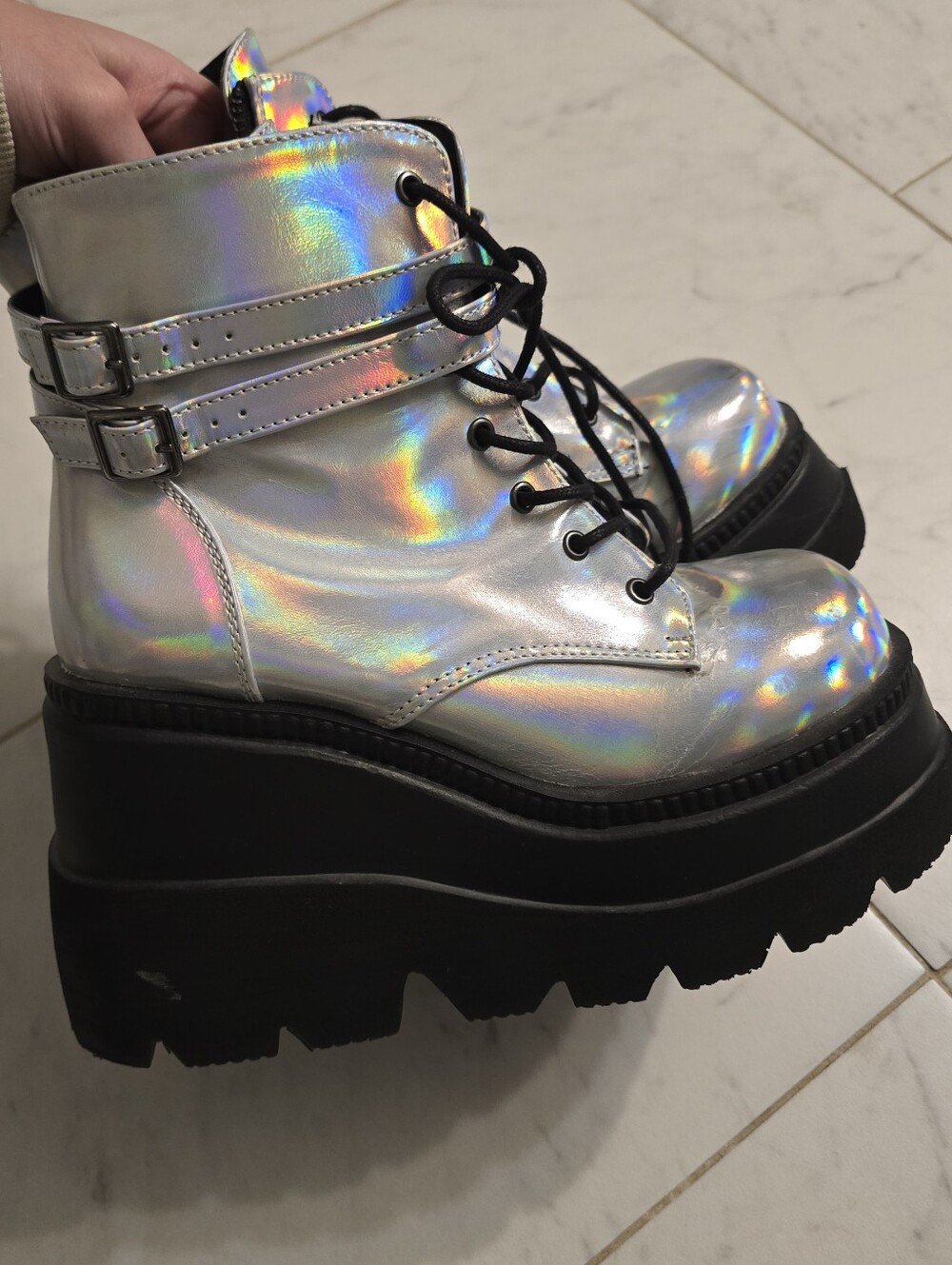 Demonia shaker-52 in silver hologram